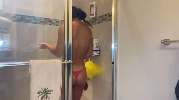 venessaempire 17-06-2026 Live Webcam blowjob deep