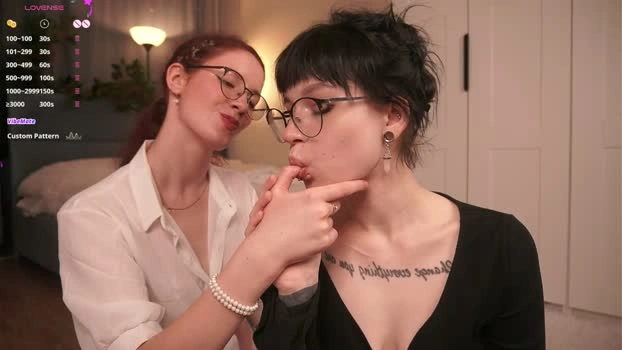 little_poetry 23-06-2026 Live Webcam oral prettyface