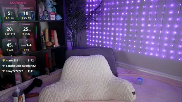 saintjade 25-06-2026 Live Webcam playtime fuckme