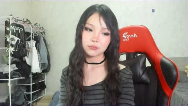 wastforu 26-06-2026 Live Webcam wet spanking