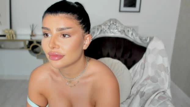 moniqueeass 27-06-2026 Live Webcam natural lick