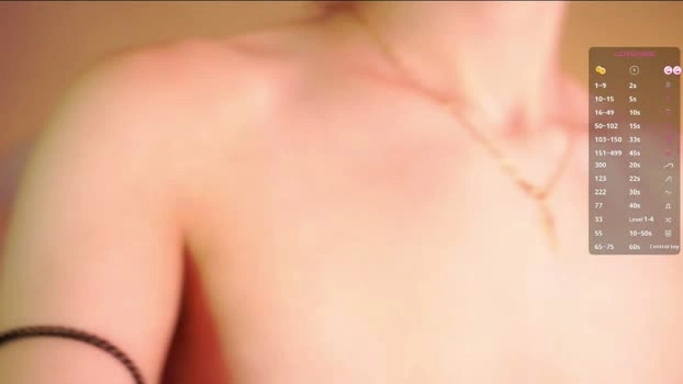 sweetyoops 29-06-2026 Live Webcam play cute