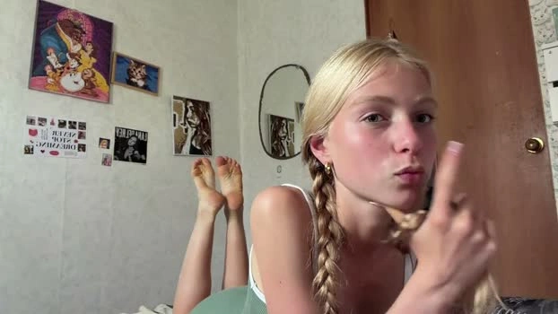 dianafrisky 30-06-2026 Live Webcam Webcam striptease