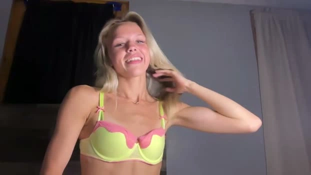 emmaabennett 30-06-2026 Live Webcam Webcam legs
