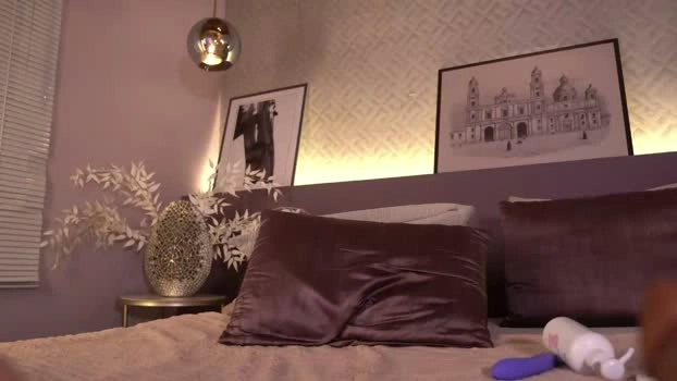 ellediane 01-07-2026 Live Webcam fuckface horny