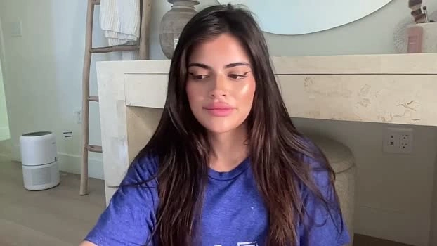 poutyselena 02-07-2026 Live Webcam yummy pussy