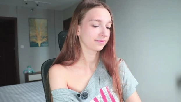 alisaa_01 04-07-2026 Live Webcam fingering fuckme
