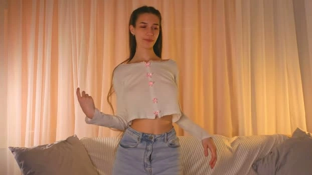 dianelawrence 04-07-2026 Live Webcam sexykitty skinny