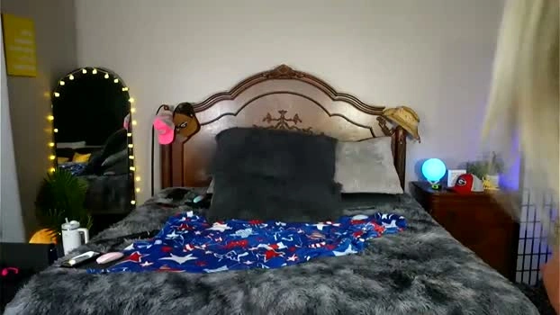 oh_lovely_girl 04-07-2026 Live Webcam big sucktits