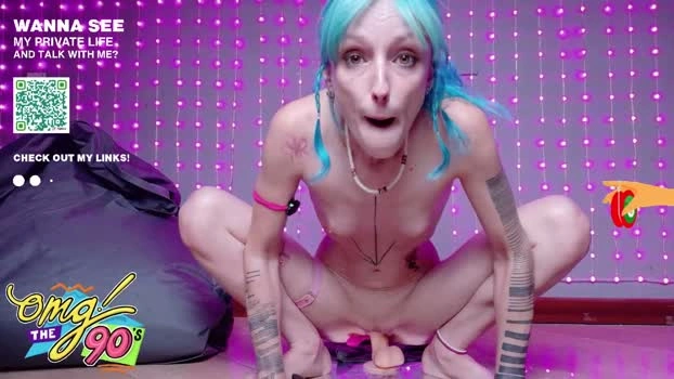 peoplefromthelittletown 04-07-2026 Live Webcam show big