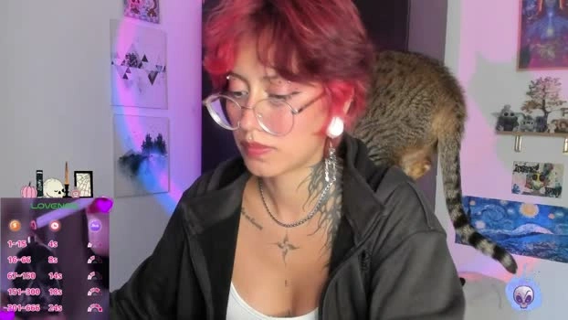 succubus_girl_ 03-07-2026 Live Webcam blowjob kink