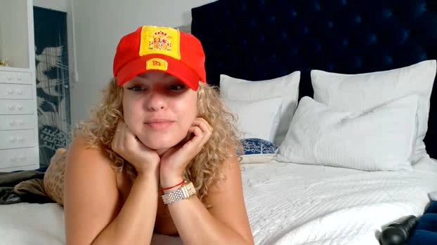 theislandgirl 13-07-2026 Live Webcam moan kiss