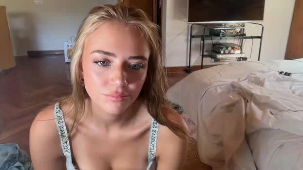 honeyyy95 15-07-2026 Live Webcam prettyface fuckface