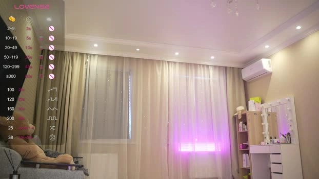 queenelia 16-07-2026 Live Webcam ass hard