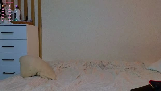 serenahall_ 16-07-2026 Live Webcam hot legs