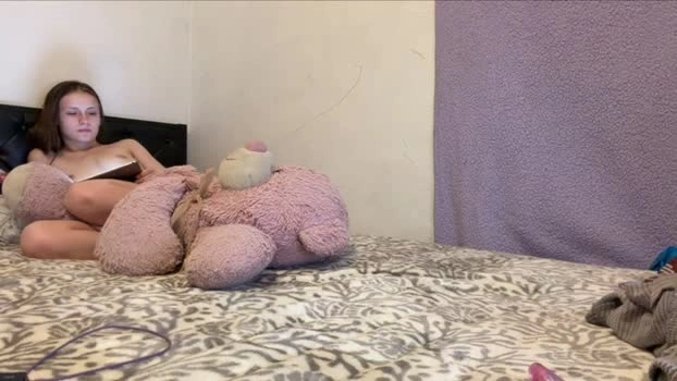 1rum 17-07-2026 Live Webcam suck analtoy