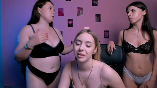viola_sweet_ 16-07-2026 Live Webcam bigtoys hardcore