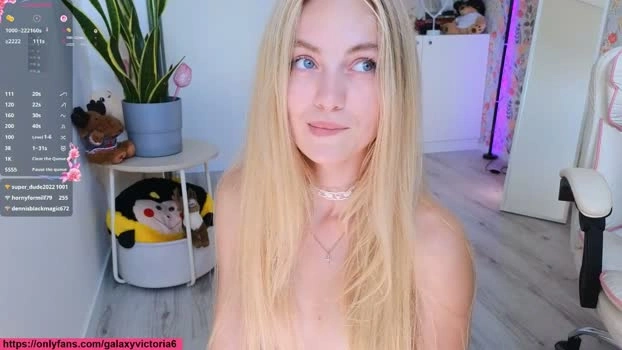 brilliantvictoria 18-07-2026 Live Webcam show sexygirl