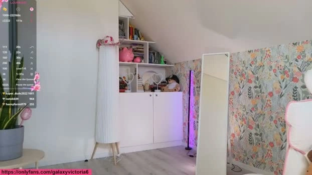 brilliantvictoria 18-07-2026 Live Webcam sucktits wank