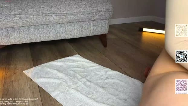 honey_sunshine 25-07-2026 Live Webcam Recorded wet